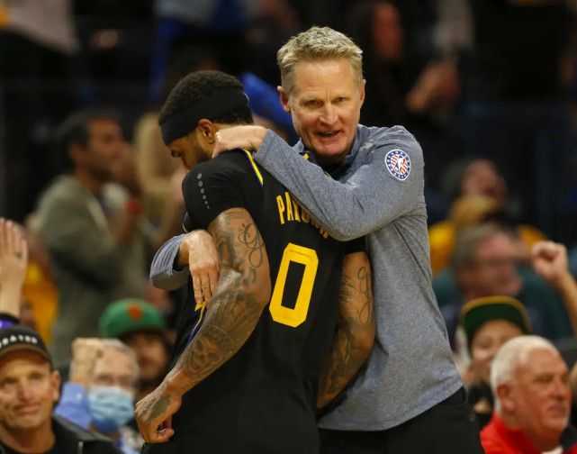 迷兴奋不已 迷兴奋不已