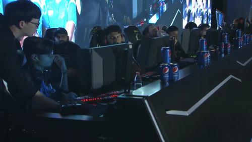 教练团队细 教练团队细