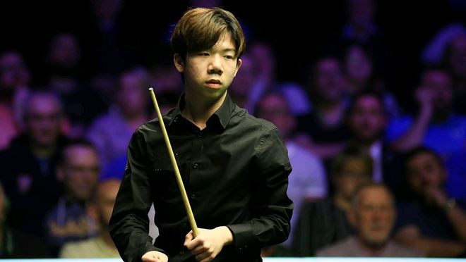 赛场上书写 赛场上书写