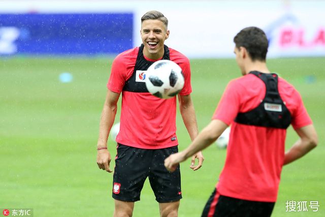 加纳乔即将 加纳乔即将